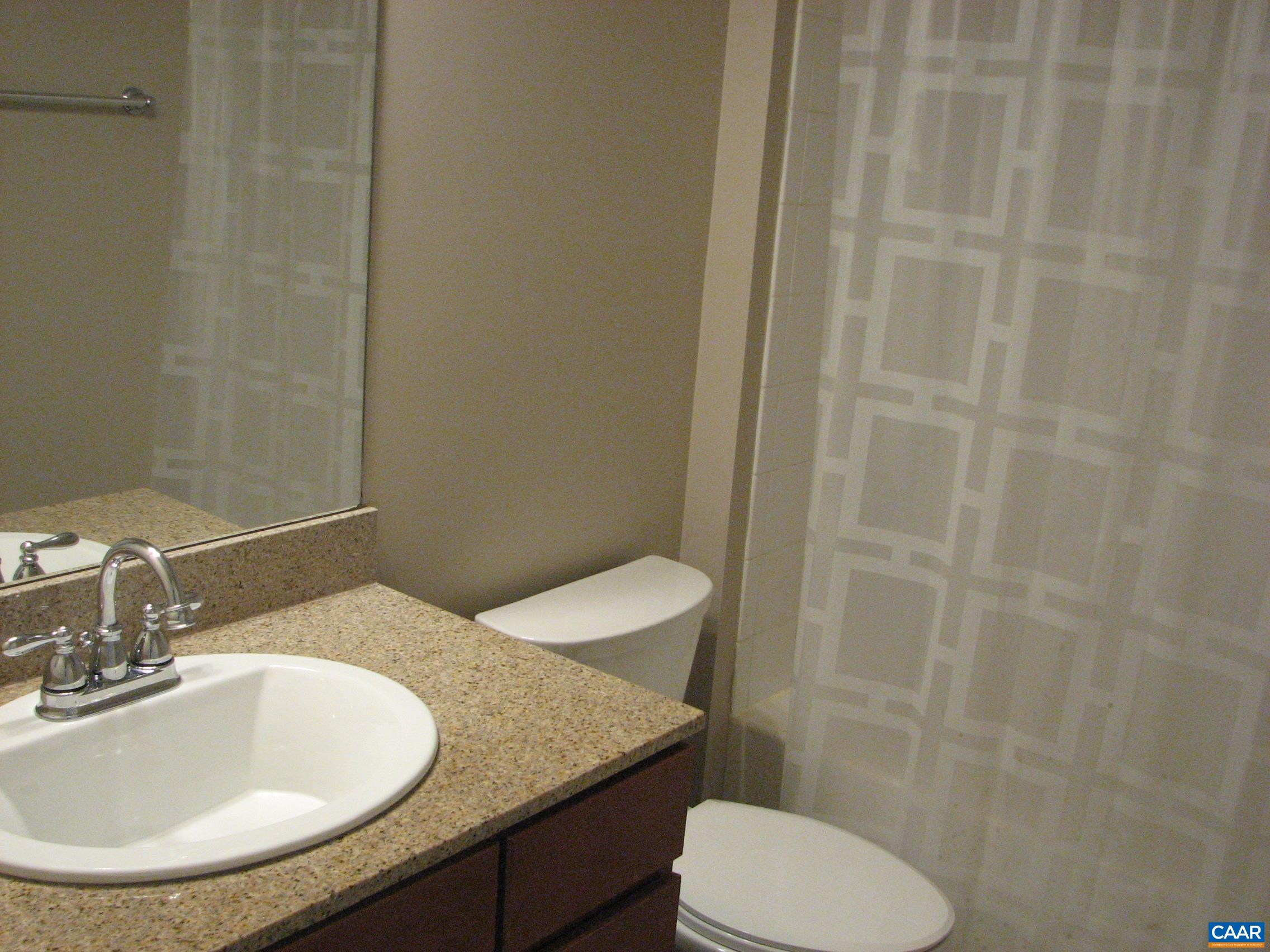 700 Walker Square, Unit 3D Charlottesville, VA 22903 - Photo 16 of 34