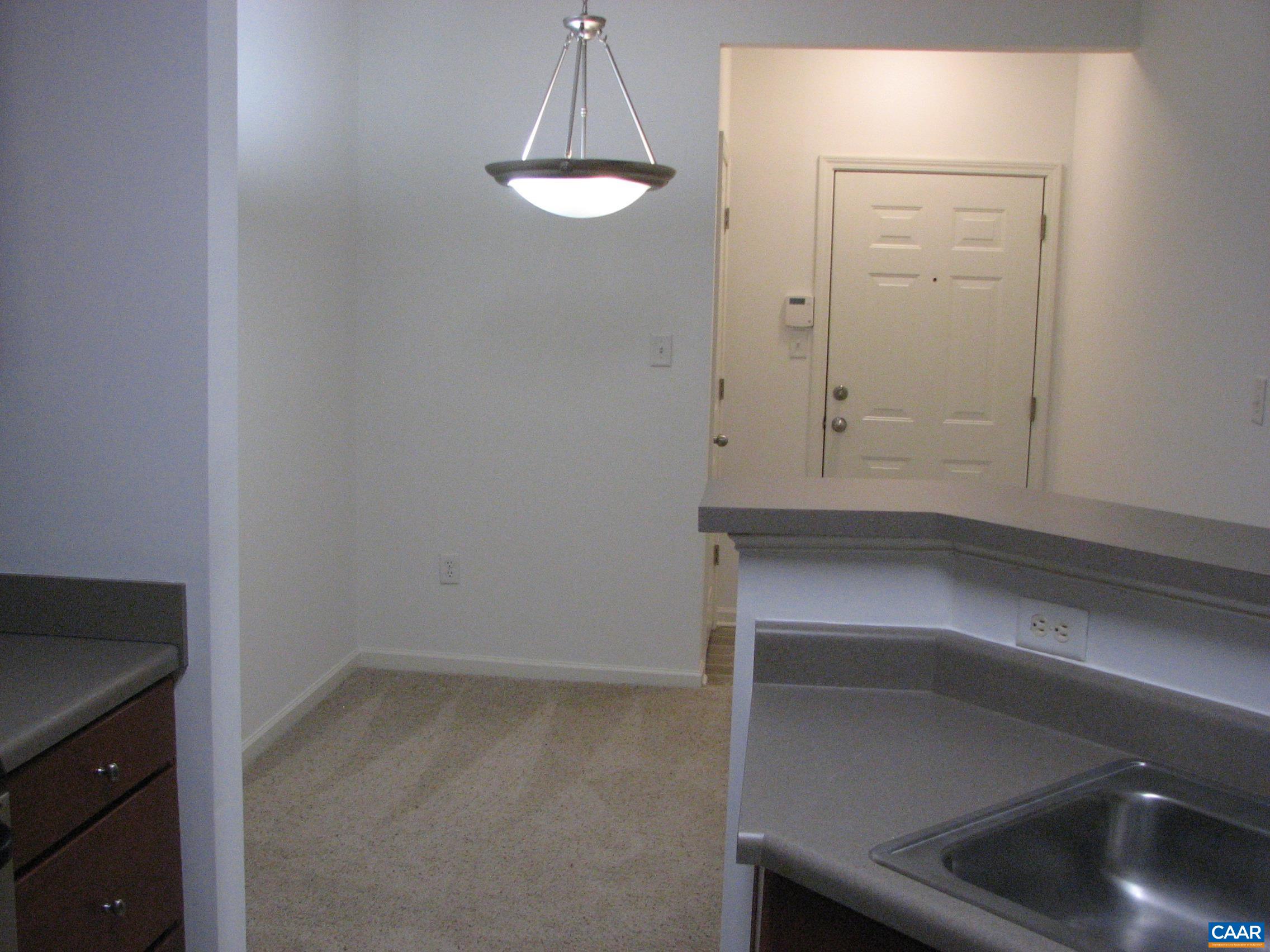 700 Walker Square, Unit 3D Charlottesville, VA 22903 - Photo 30 of 34