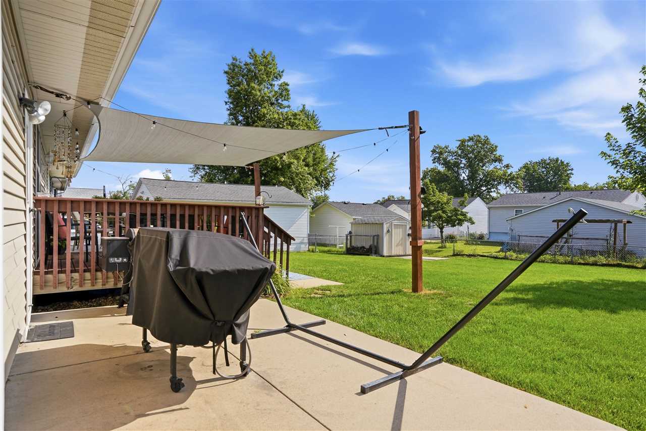 213 Hanover Road Southwest Cedar Rapids, IA 52404 - Photo 26 of 27 Gallery Image 26
