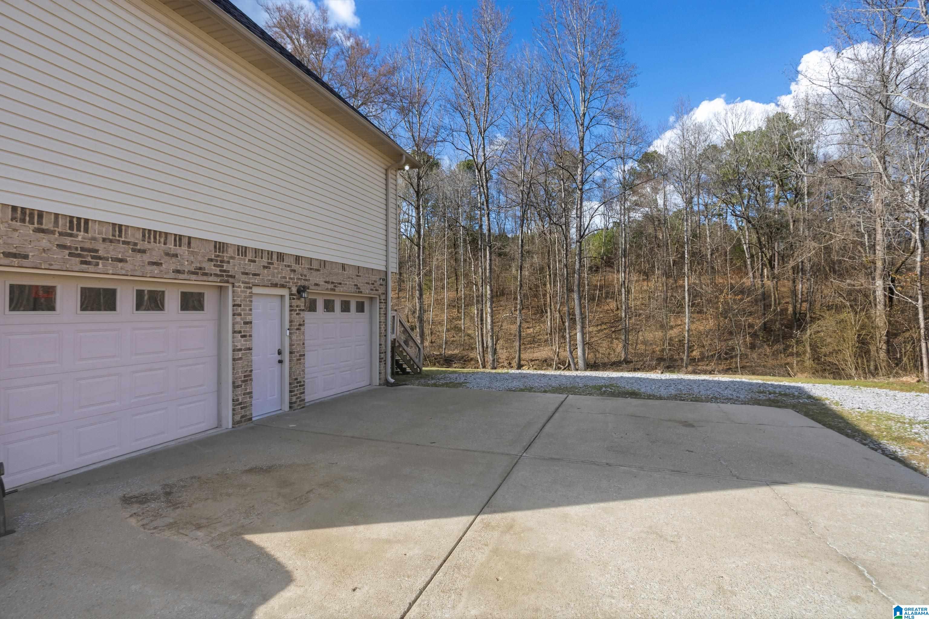 231 Magnolia Circle Warrior, AL 35180 - Photo 39 of 52