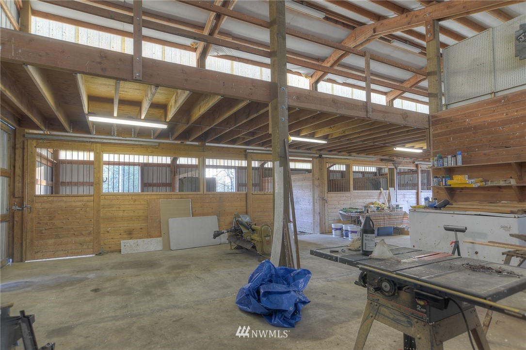 12726 Hubbard Road Southeast Rainier, WA 98576 - Photo 13 of 25 Gallery Image 13