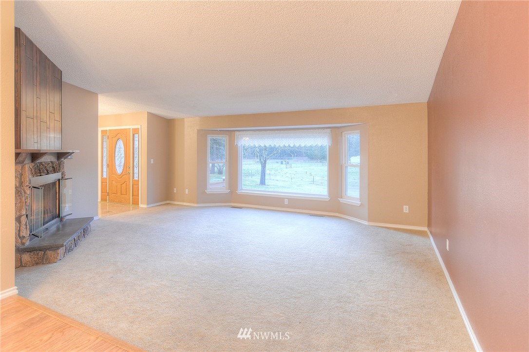 12726 Hubbard Road Southeast Rainier, WA 98576 - Photo 16 of 25 Gallery Image 16