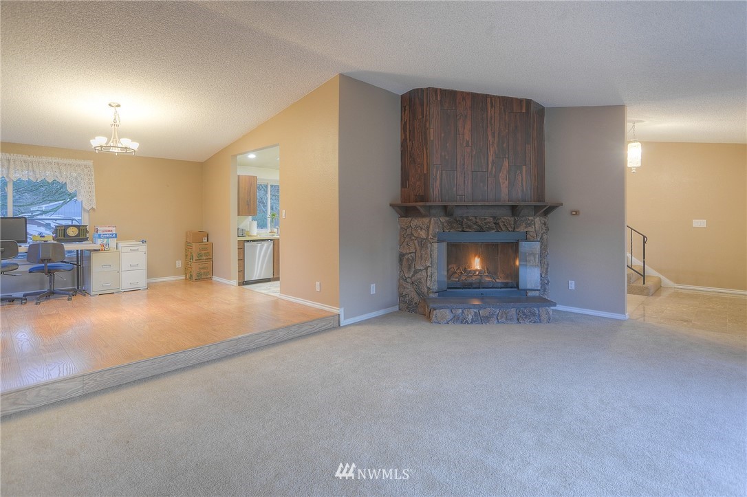 12726 Hubbard Road Southeast Rainier, WA 98576 - Photo 17 of 25 Gallery Image 17