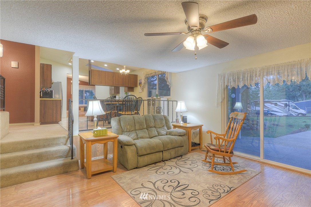 12726 Hubbard Road Southeast Rainier, WA 98576 - Photo 18 of 25 Gallery Image 18