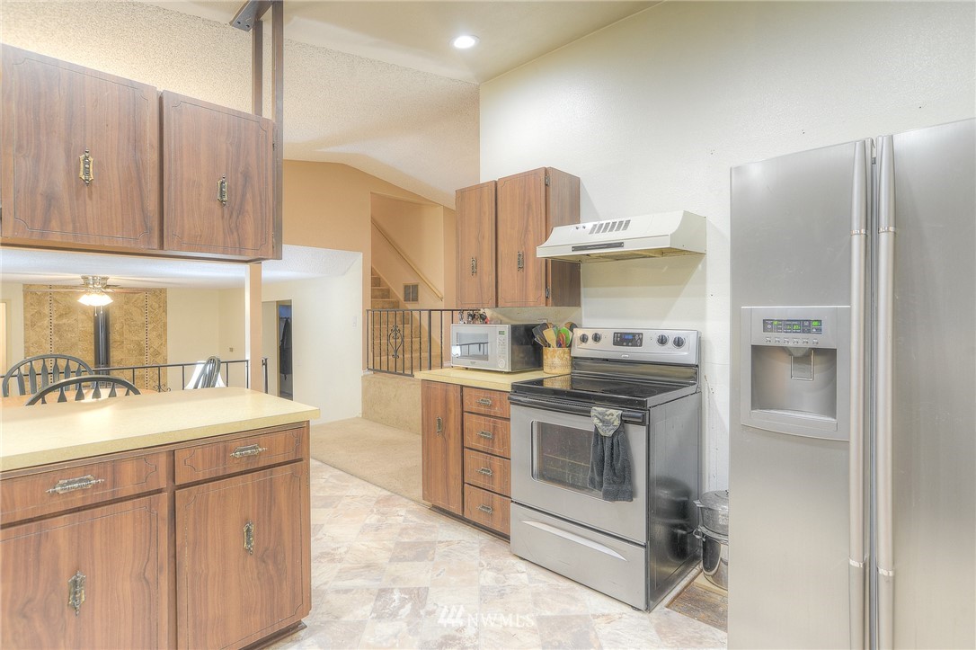 12726 Hubbard Road Southeast Rainier, WA 98576 - Photo 19 of 25 Gallery Image 19