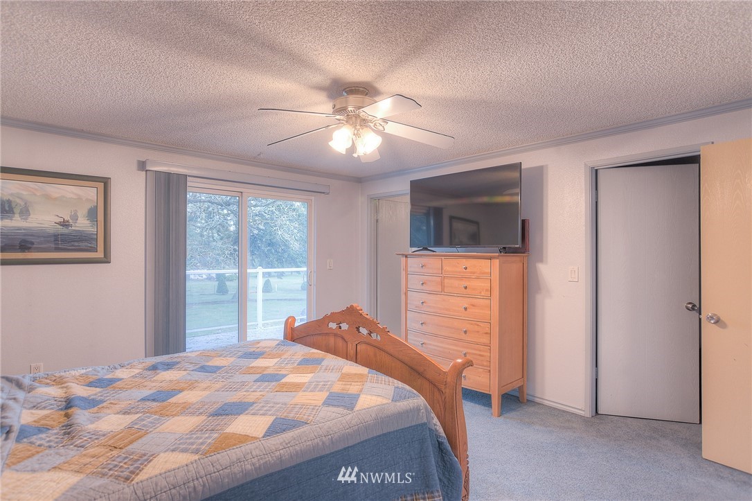 12726 Hubbard Road Southeast Rainier, WA 98576 - Photo 21 of 25 Gallery Image 21
