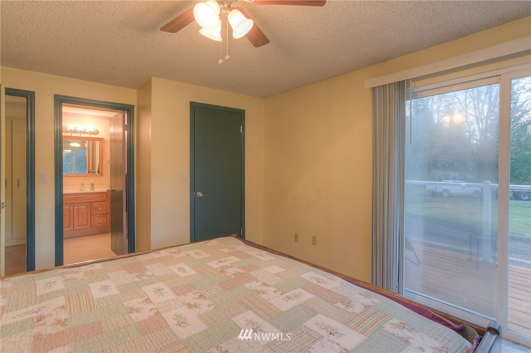 12726 Hubbard Road Southeast Rainier, WA 98576 - Photo 24 of 25 Gallery Image 24