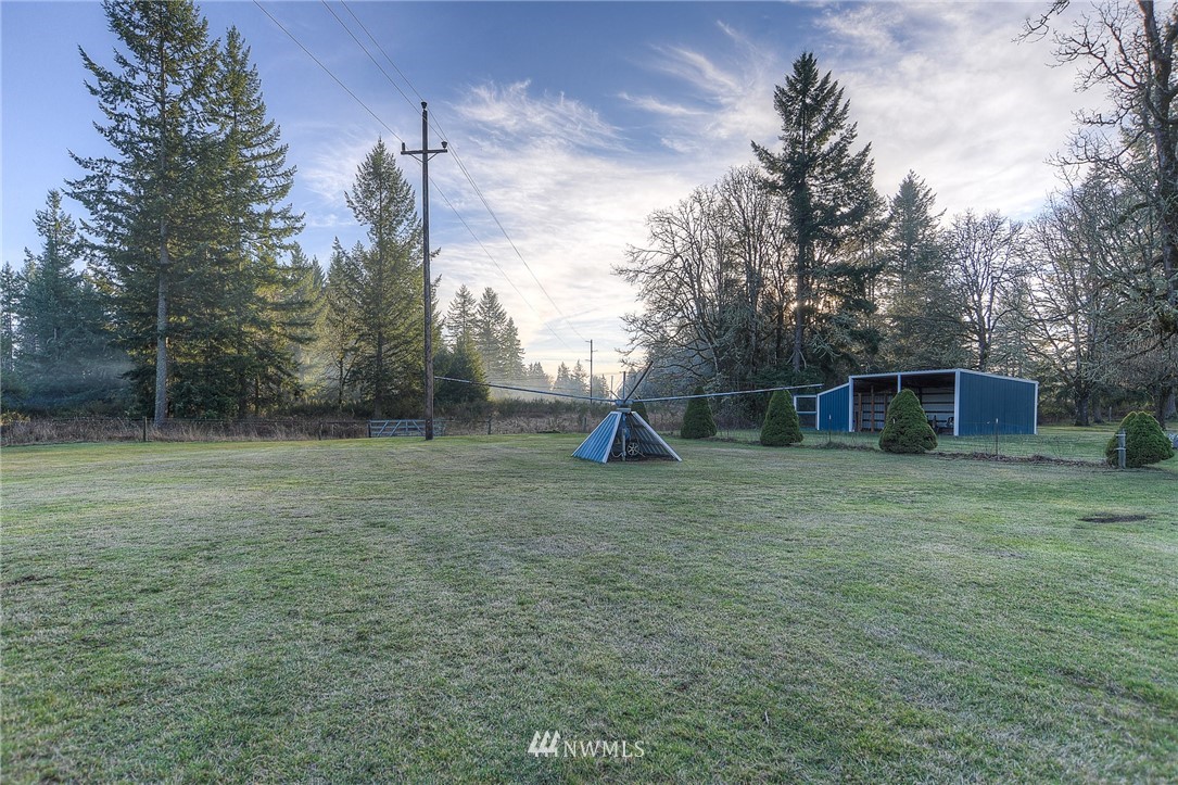 12726 Hubbard Road Southeast Rainier, WA 98576 - Photo 9 of 25 Gallery Image 9
