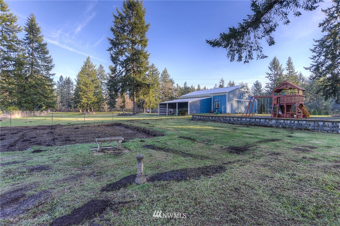 12726 Hubbard Road Southeast Rainier, WA 98576 - Photo 10 of 25 Gallery Image 10