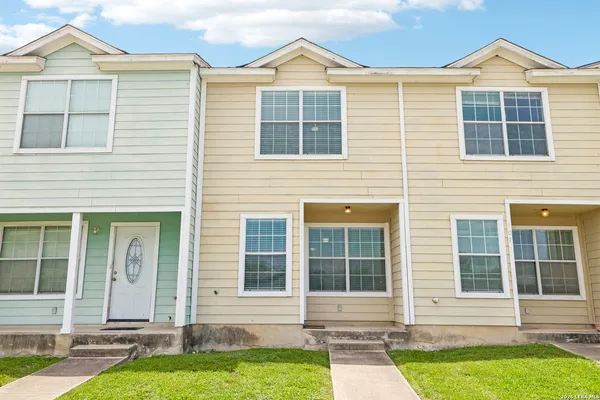$129,000 | 111 Autumn Pass, San Antonio, TX 78245