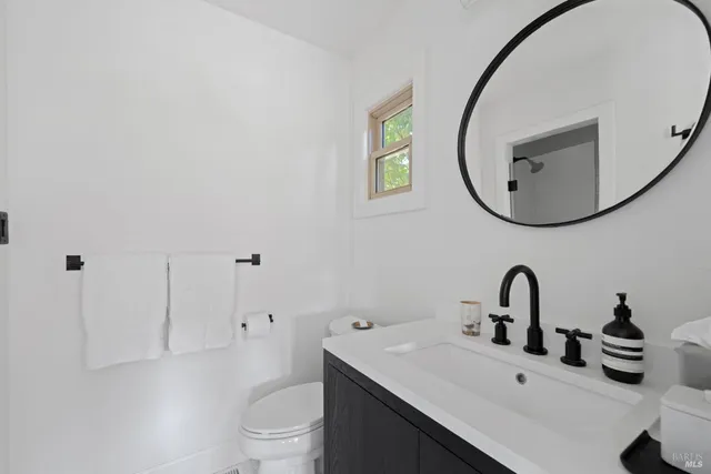 $3,195,000 | 8781 Martinelli Road, Forestville, CA 95436