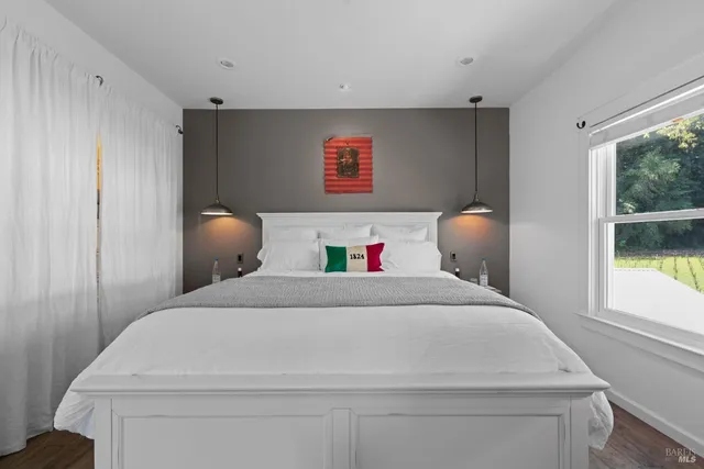 $3,195,000 | 8781 Martinelli Road, Forestville, CA 95436