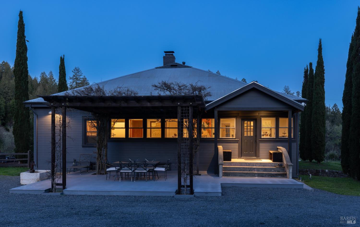 8781 Martinelli Road Forestville, CA 95436 - Photo 8 of 77