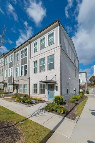 $2,950 | 313 Skylar Way Southeast, Atlanta, GA 30315