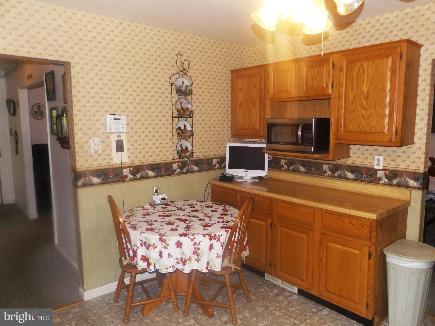 790 Griffiths Road Warrington, PA 18976 - Photo 8 of 25 Gallery Image 8