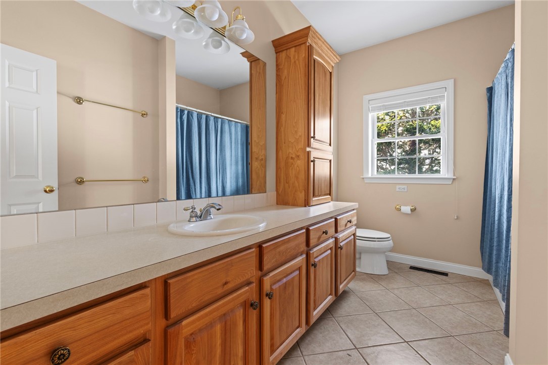 30 Fox Ridge Circle South Kingstown, RI 02879 - Photo 25 of 38