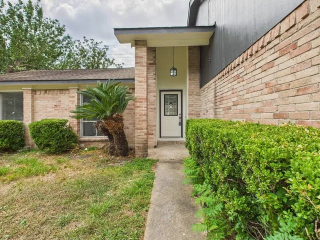 $2,300 | 506 Coppersmith Drive, Katy, TX 77450