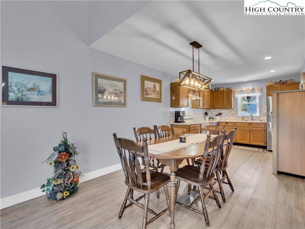 104 Windridge Road Beech Mountain, NC 28604 - Photo 14 of 29 Gallery Image 14