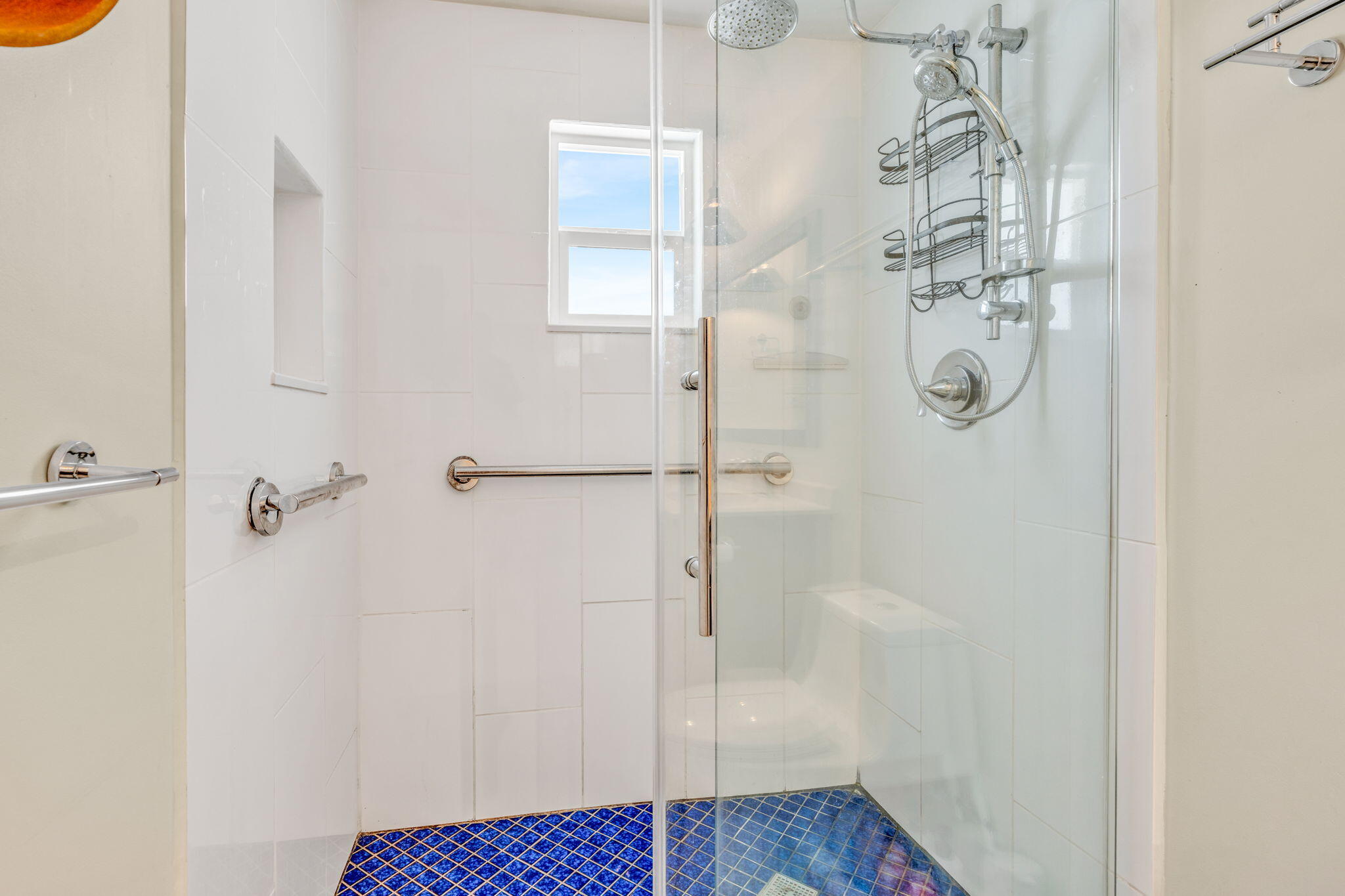 237 La Fitte Road Summerland Key, FL 33042 - Photo 16 of 41 Walk-In Shower