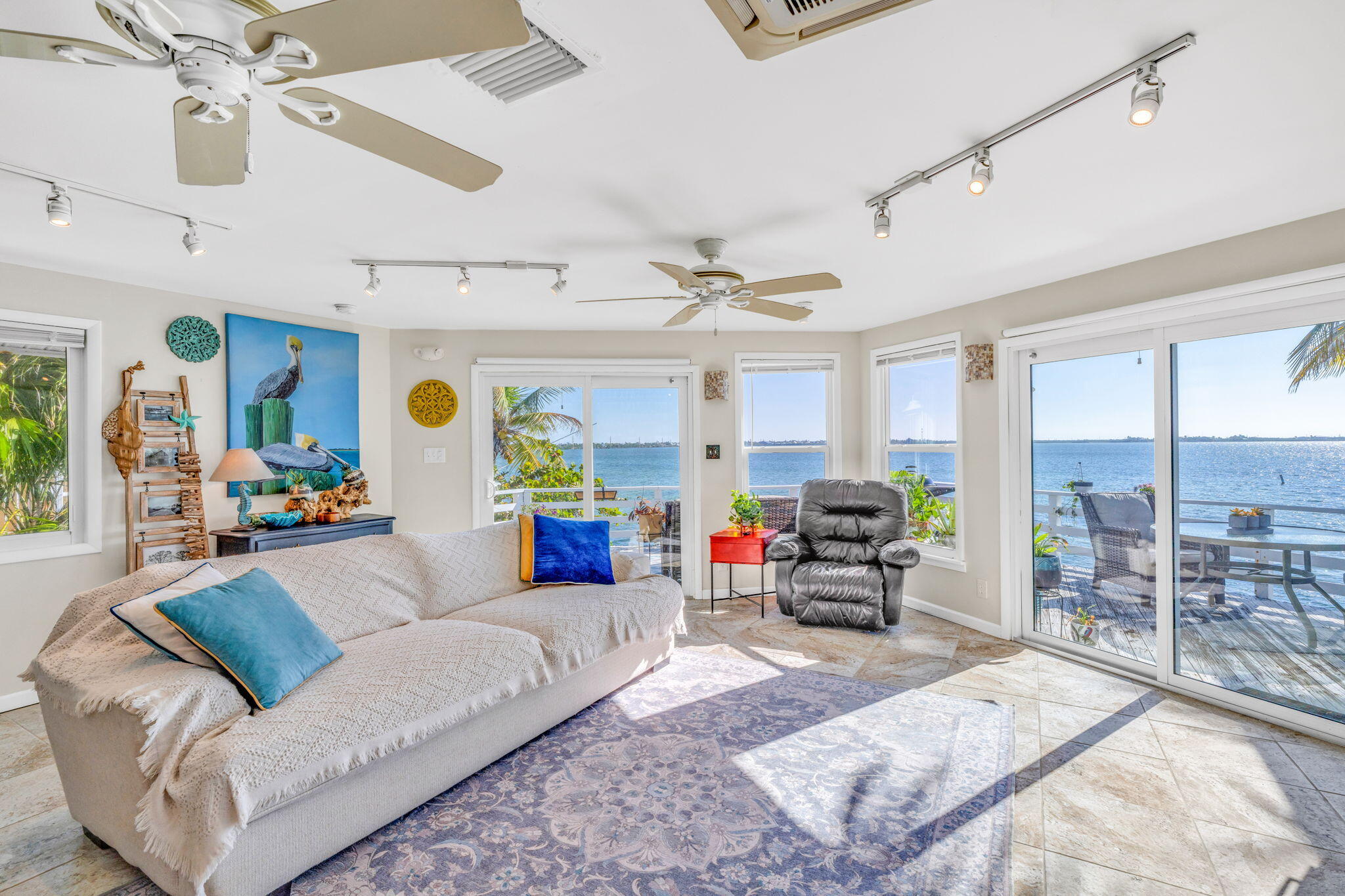 237 La Fitte Road Summerland Key, FL 33042 - Photo 4 of 41 Living Room