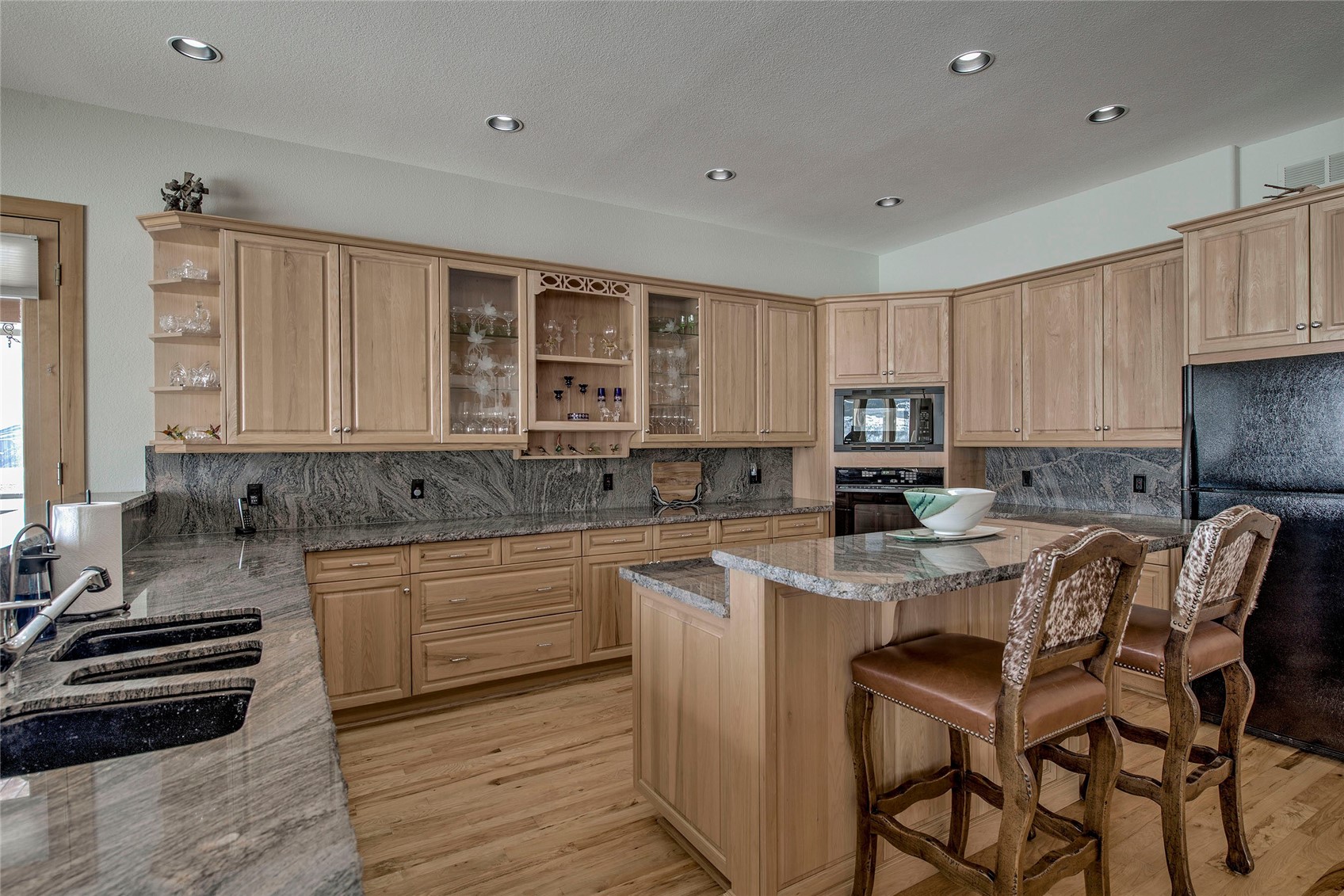 1235 Elk Run Road Silverthorne, CO 80498 - Photo 19 of 44 Gallery Image 19