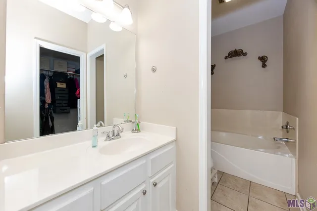 $215,000 | 13642 Hope Haven Drive, Walker, LA 70785