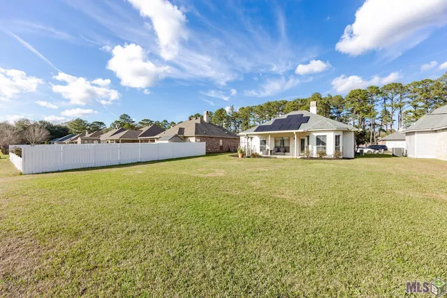 $215,000 | 13642 Hope Haven Drive, Walker, LA 70785