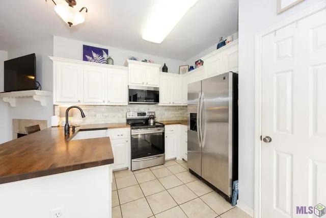 $215,000 | 13642 Hope Haven Drive, Walker, LA 70785