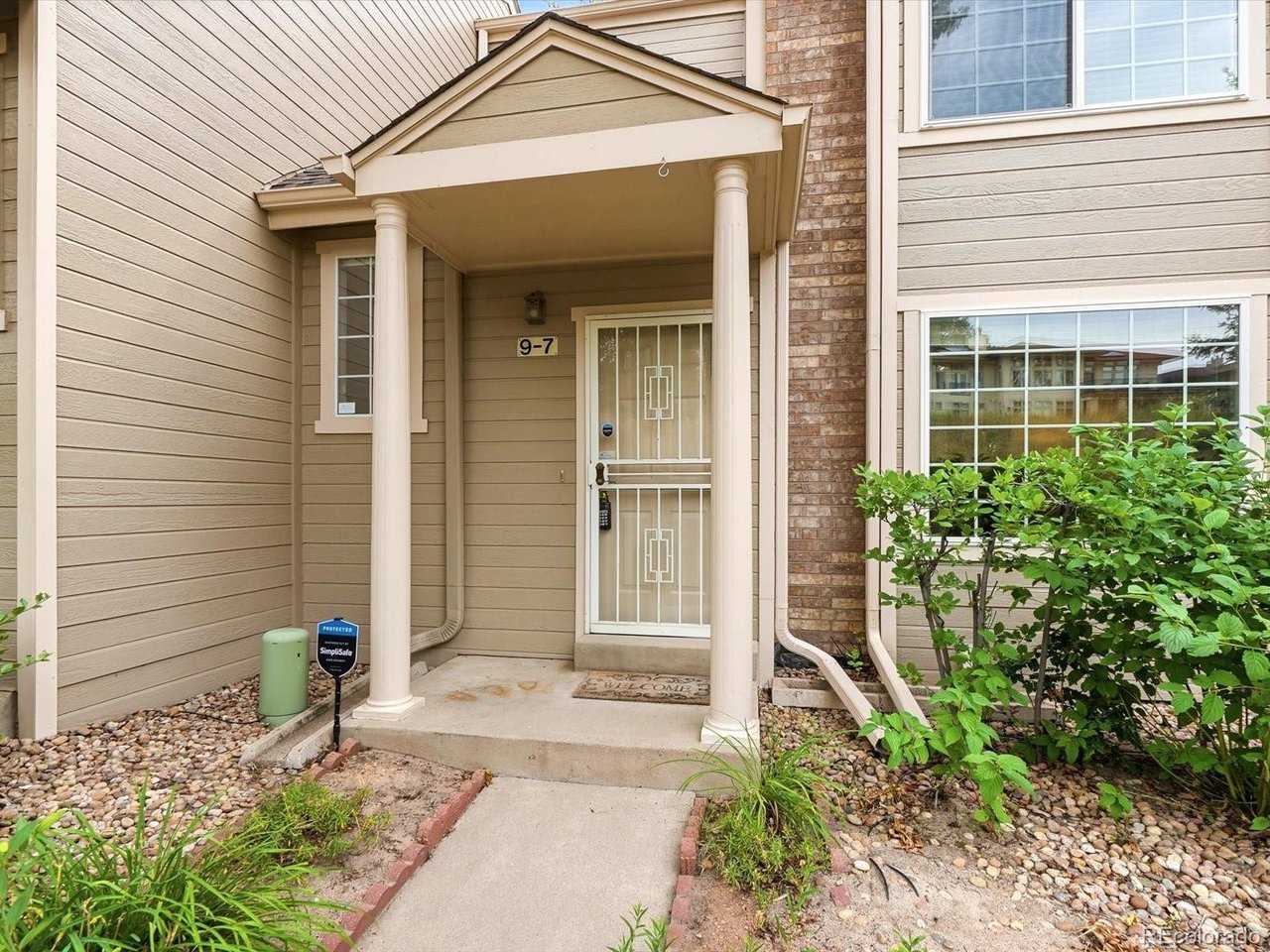 1818 South Quebec Way, Unit 7 Denver, CO 80231 - Photo 1 of 50