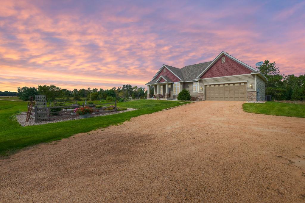 16383 Homestead Road Carver, MN 55315 - Photo 6 of 22 Gallery Image 6