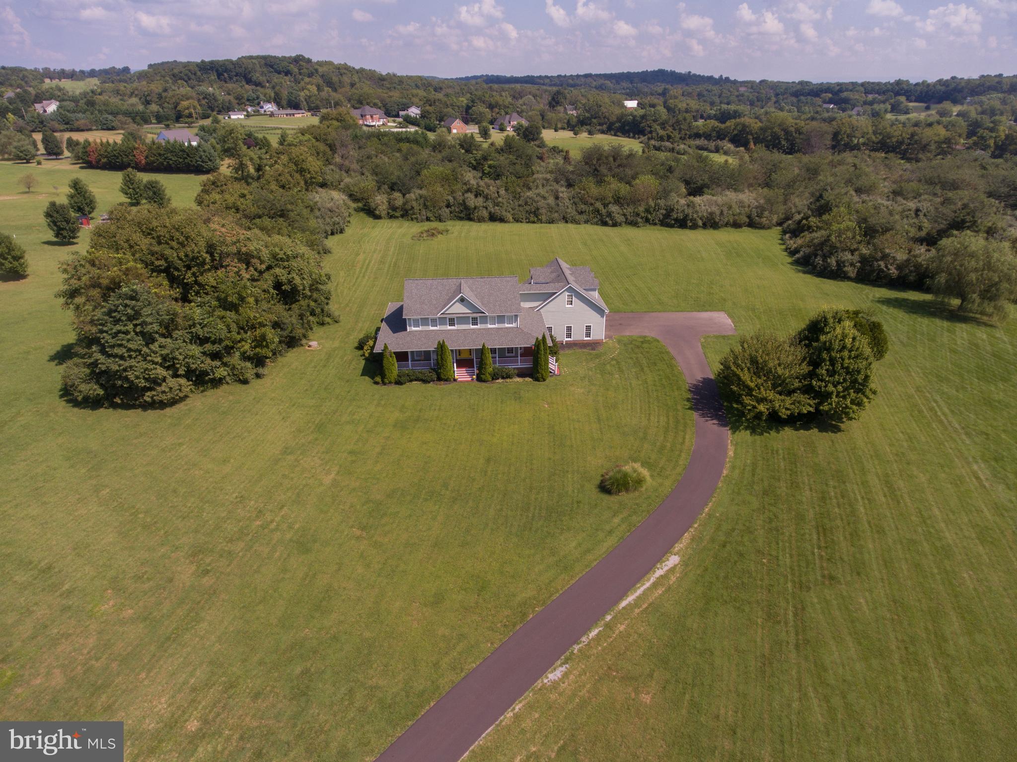 860 Apple Pie Ridge Road Winchester, VA 22603 - Photo 3 of 29 Exterior (Front)
