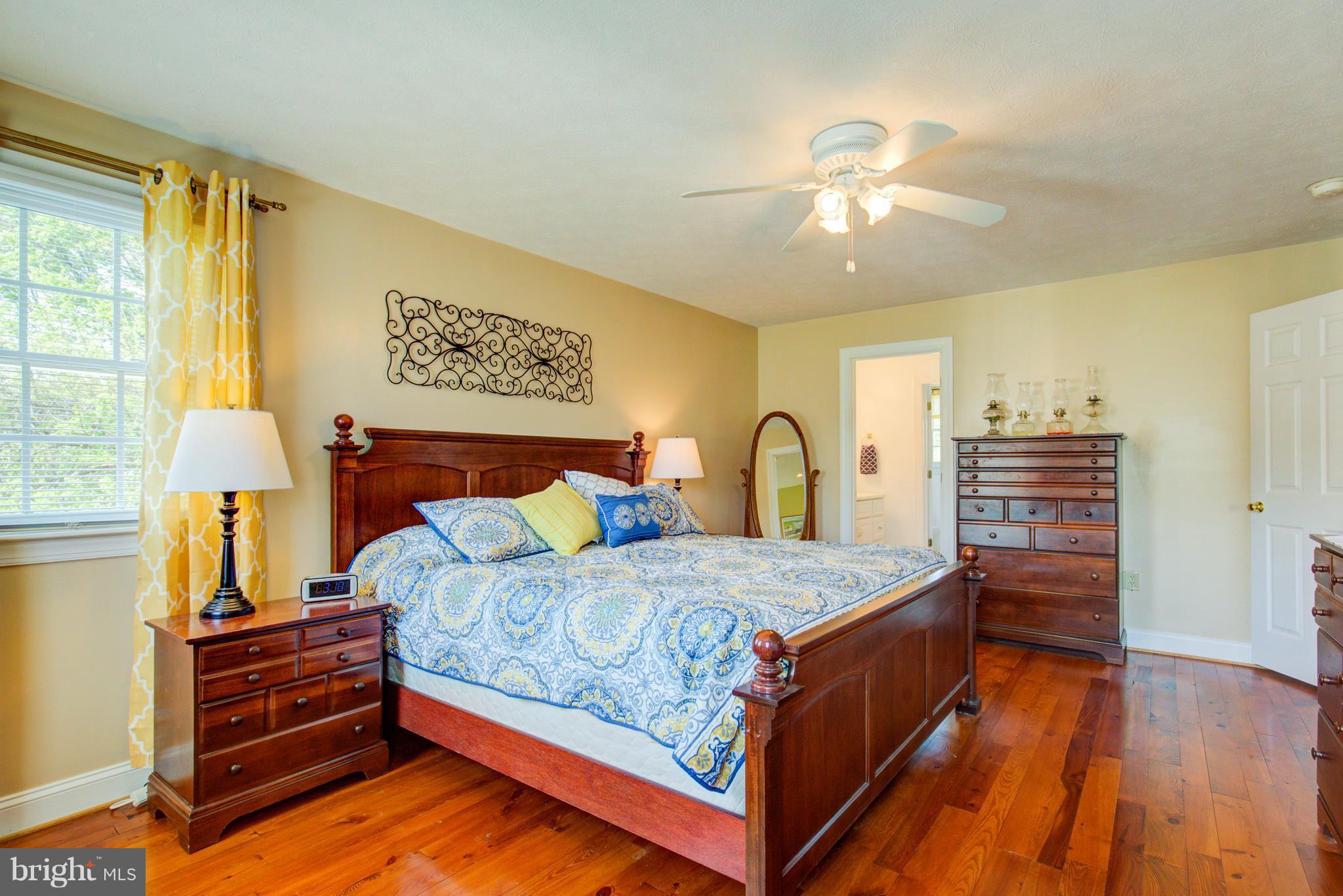 860 Apple Pie Ridge Road Winchester, VA 22603 - Photo 23 of 29 UPSTAIRS MASTER BEDROOM