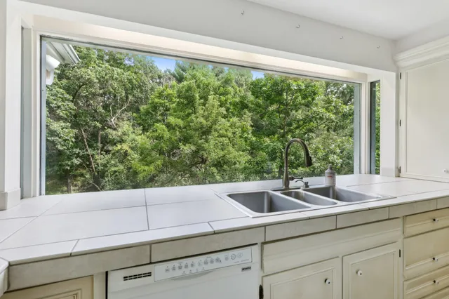 $795,000 | 214 Windy Hill Road, Wisconsin Dells, WI 53965