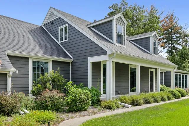 $795,000 | 214 Windy Hill Road, Wisconsin Dells, WI 53965