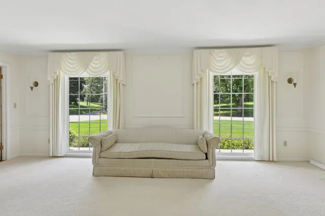 $795,000 | 214 Windy Hill Road, Wisconsin Dells, WI 53965