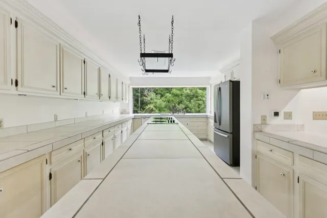 $795,000 | 214 Windy Hill Road, Wisconsin Dells, WI 53965