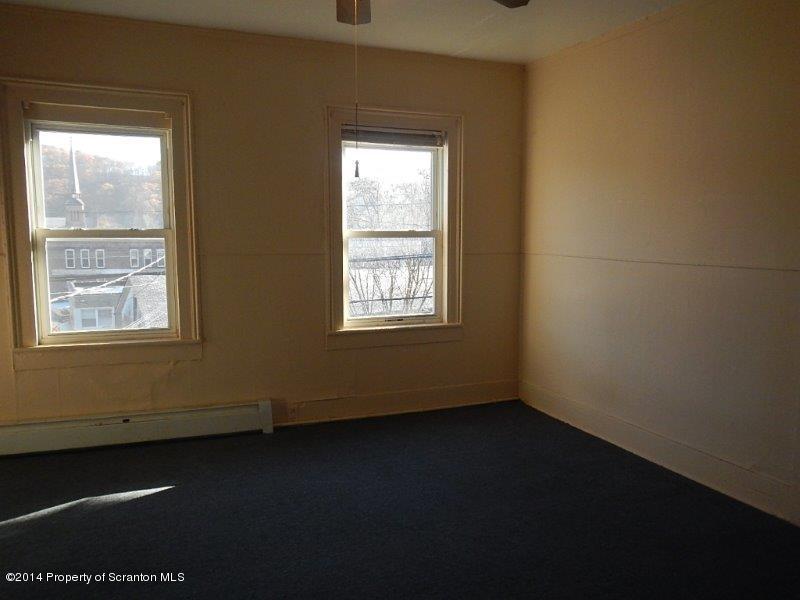 206 Ridge Street Honesdale, PA 18431 - Photo 17 of 25 an empty room with a window