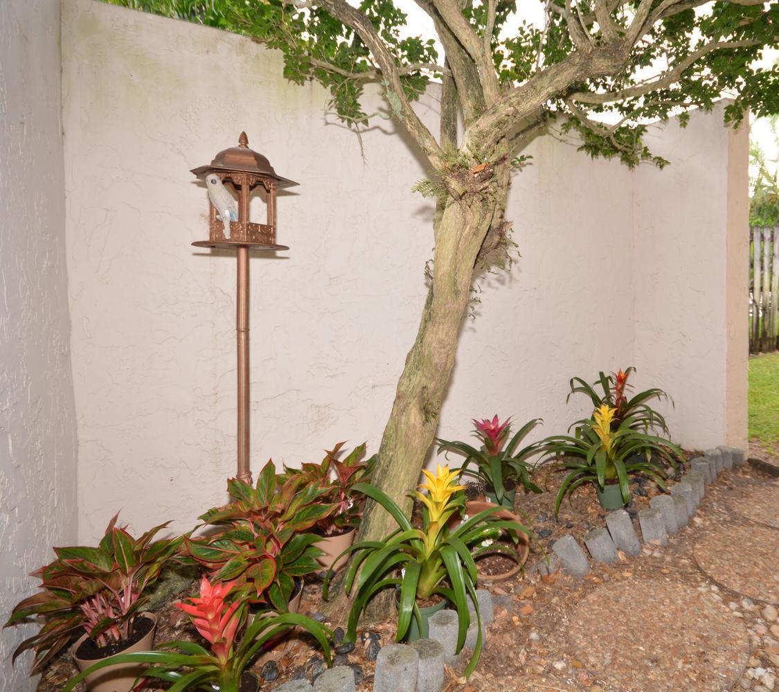 4355 Northwest 25th Way Boca Raton, FL 33434 - Photo 30 of 36 Atrium