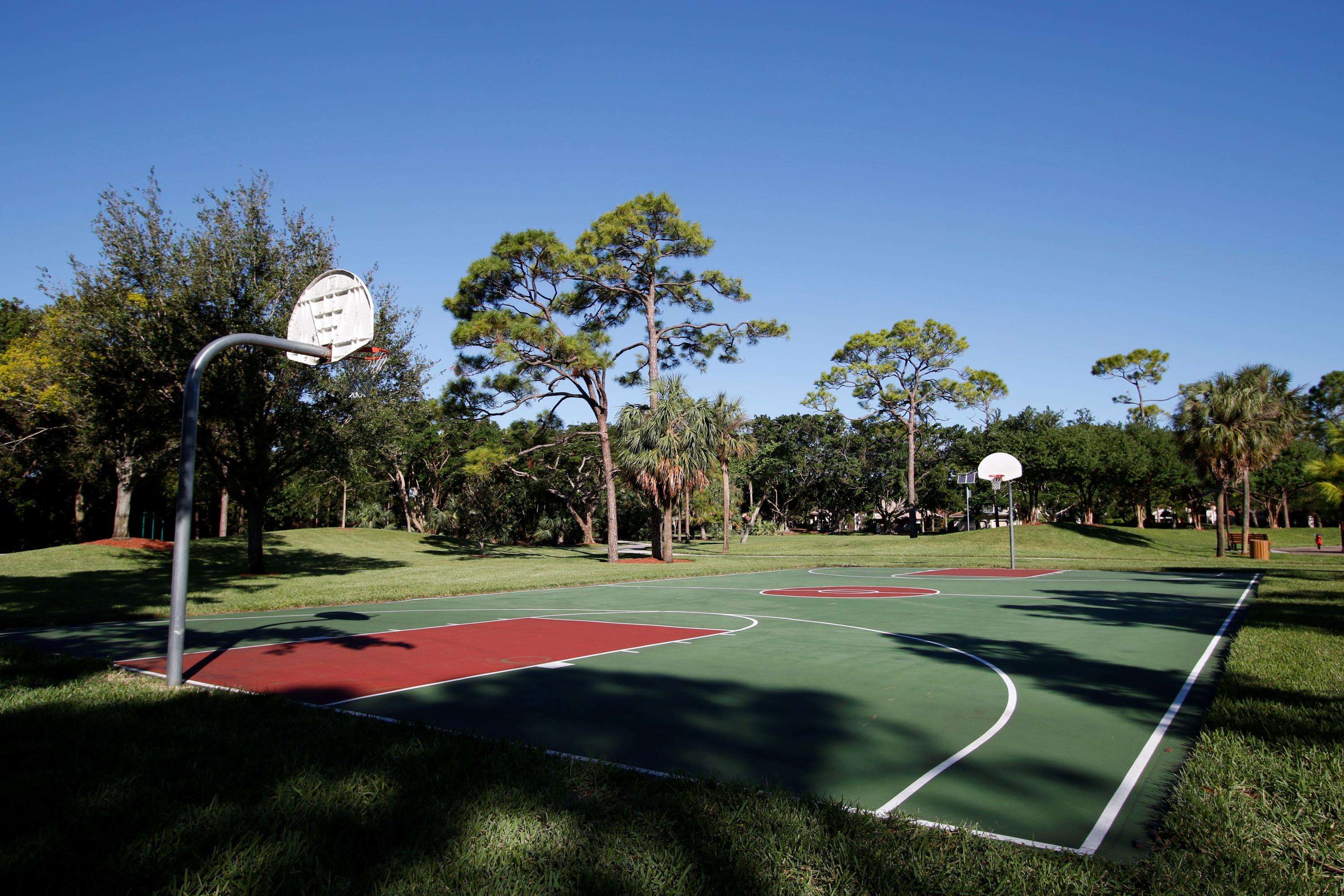 4355 Northwest 25th Way Boca Raton, FL 33434 - Photo 33 of 36 Boca Tierra basketball court