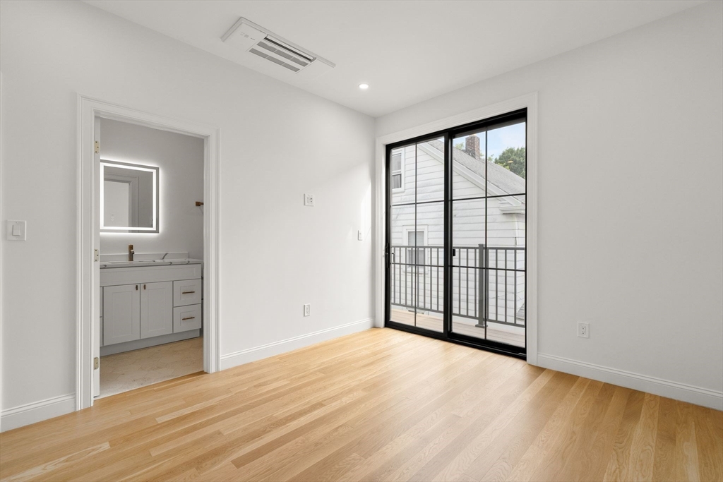 27 Shepard Street, Unit 4 Boston, MA 02135 - Photo 17 of 40