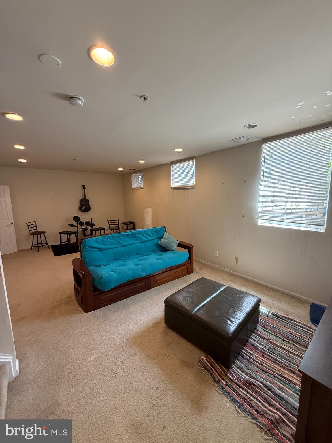4617 Hummingbird Lane, Unit 110 Fairfax, VA 22033 - Photo 17 of 45 a room with furniture and a rug
