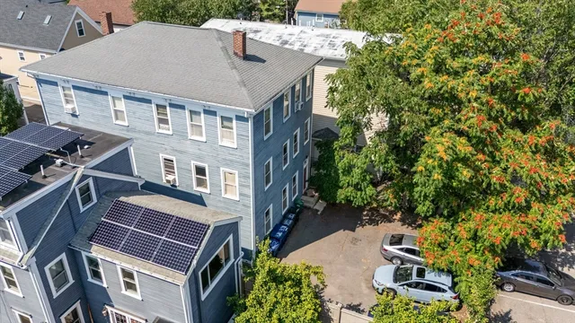 $525,000 | 392 Norfolk Street, Unit 1, Cambridge, MA 02139