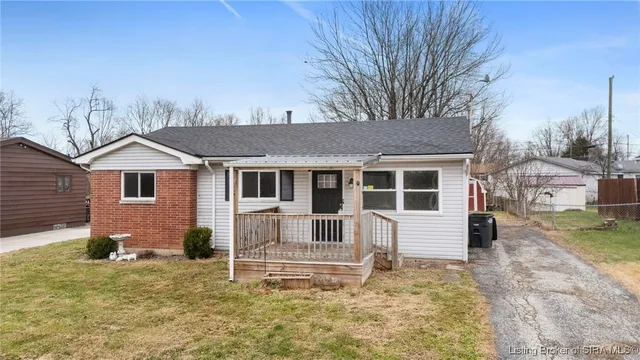 $182,500 | 1920 Vienna Road, Charlestown, IN 47111