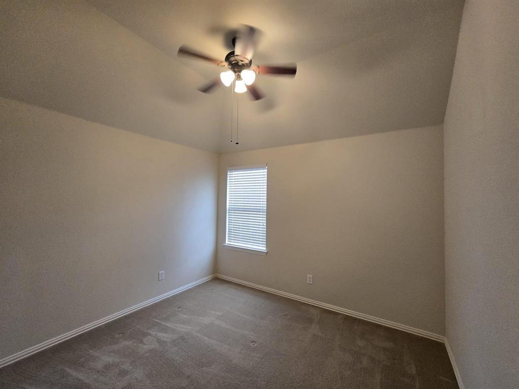 213 Willet Court Little Elm, TX 75068 - Photo 14 of 16 Gallery Image 14