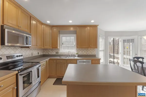 $519,000 | 103 Riverside Drive, Palmyra, VA 22963