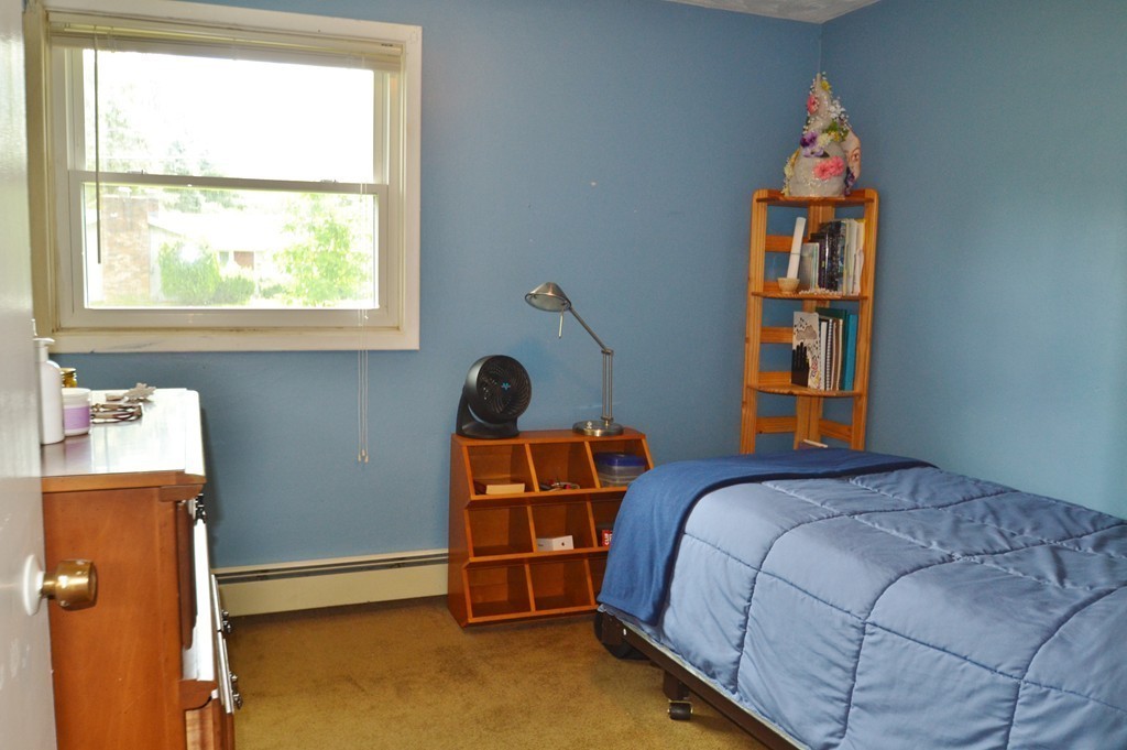 58 Gregory Road Framingham, MA 01701 - Photo 12 of 24