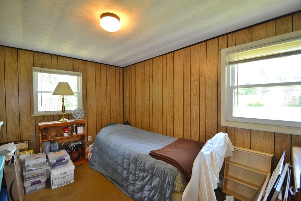 58 Gregory Road Framingham, MA 01701 - Photo 13 of 24