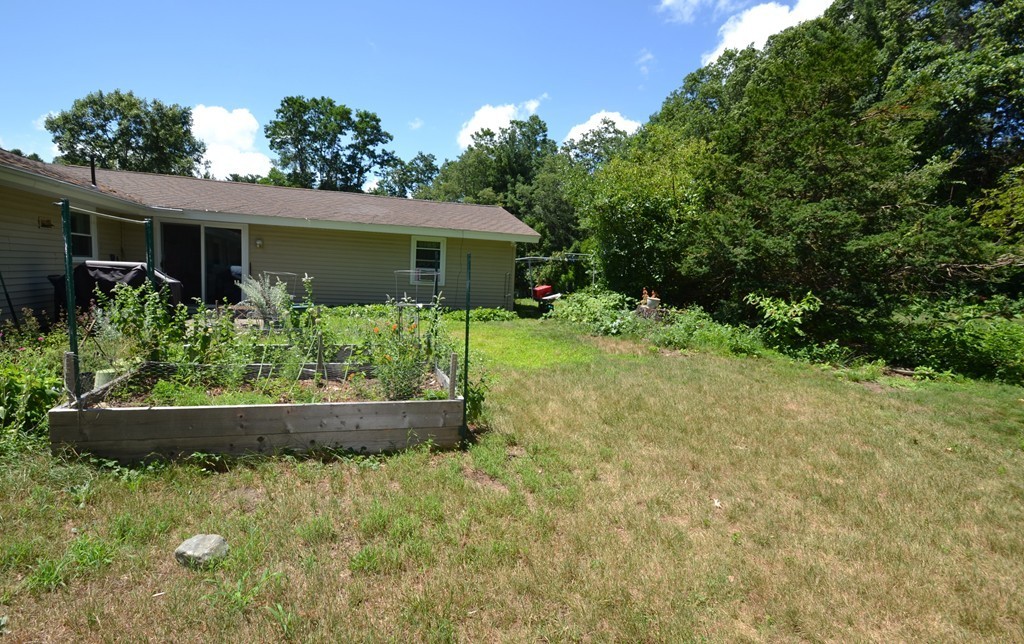58 Gregory Road Framingham, MA 01701 - Photo 23 of 24