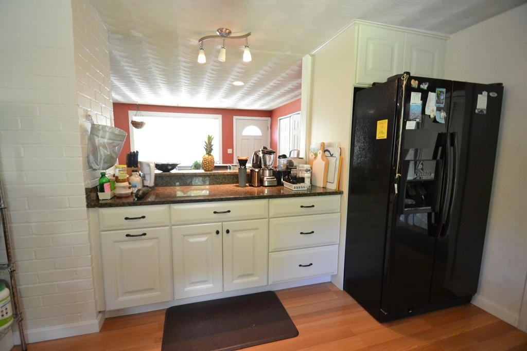 58 Gregory Road Framingham, MA 01701 - Photo 8 of 24