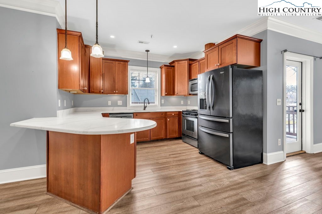 180 Gateway Drive, Unit 301 Boone, NC 28607 - Photo 11 of 34